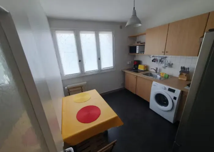 Διαμέρισμα Le Drapeau : 2 Personnes, 1 Ch, Avec Balcon